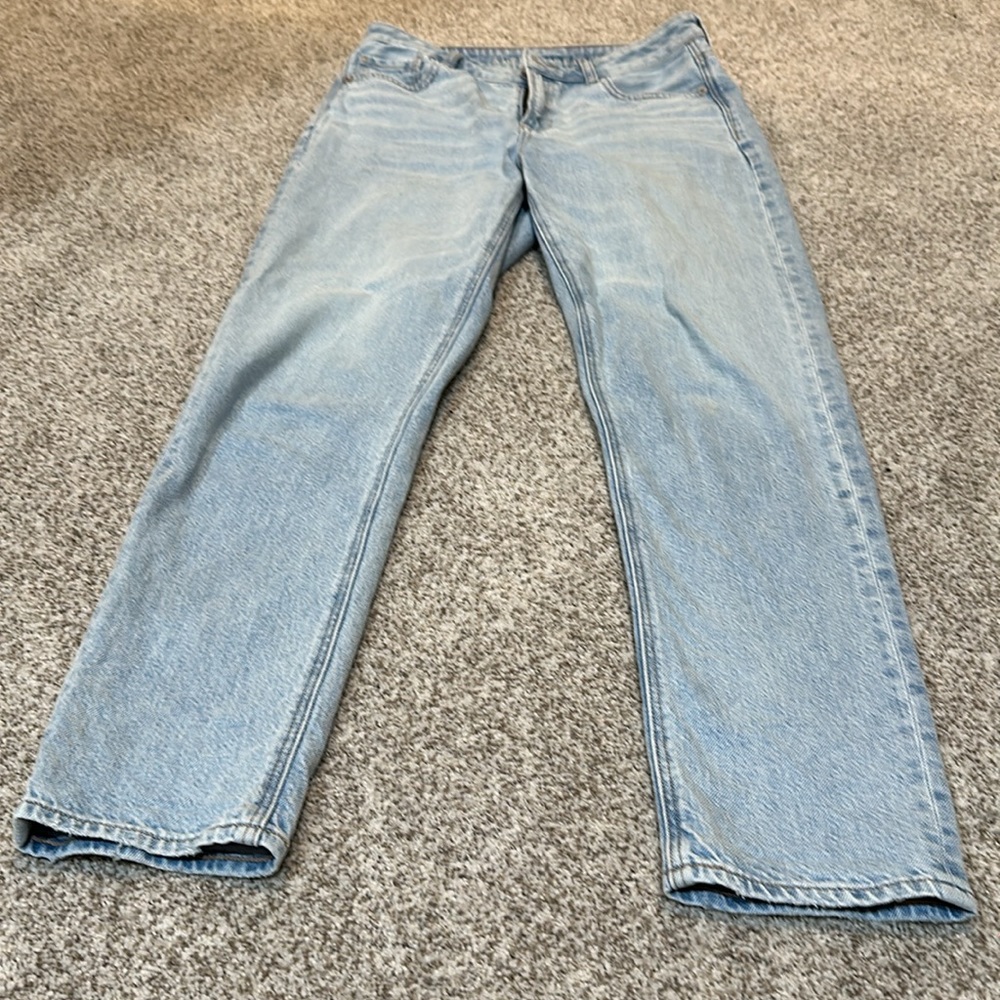 American Eagle Mom Jean - image 3